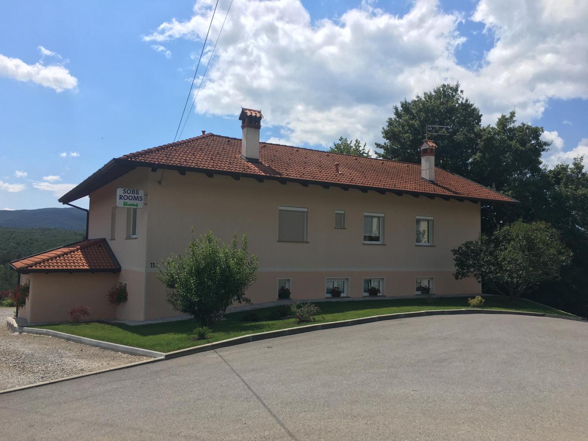 Rooms Sajina Podgrad  Екстер'єр фото