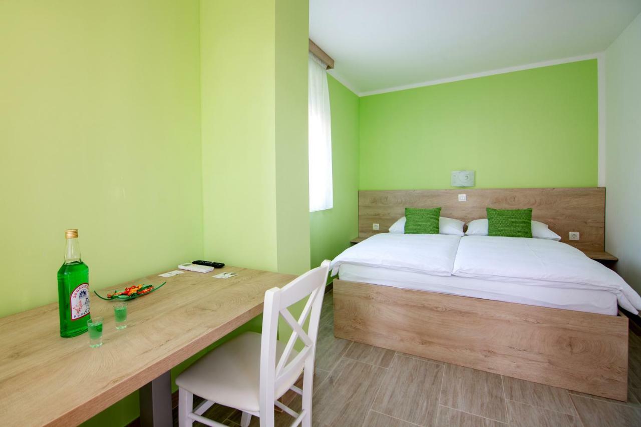 Rooms Sajina Podgrad  Екстер'єр фото